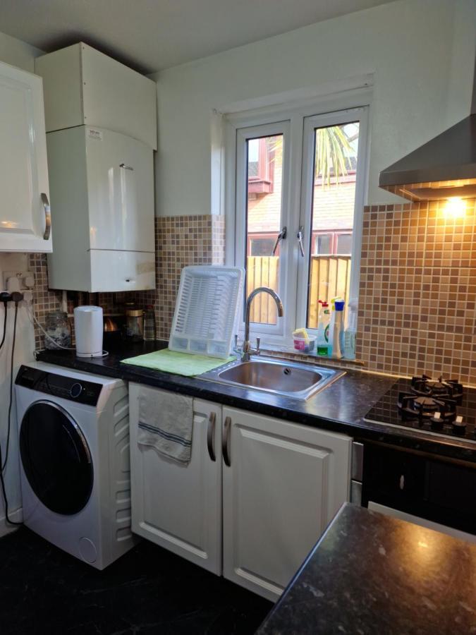 Cozy Double Bedroom In Zone 1-2 Central London Exteriör bild