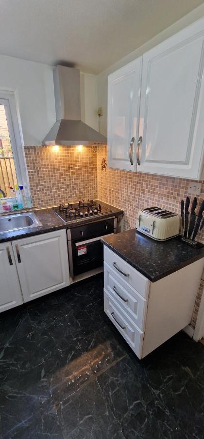 Cozy Double Bedroom In Zone 1-2 Central London Exteriör bild